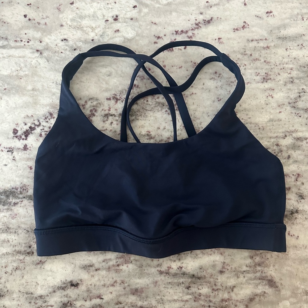 Lululemon energy sports bra navy sz 4